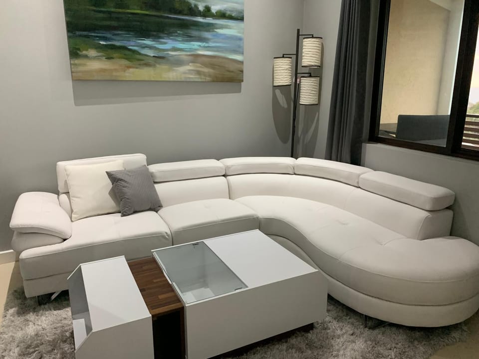 Living room, Mountain view, Sea view