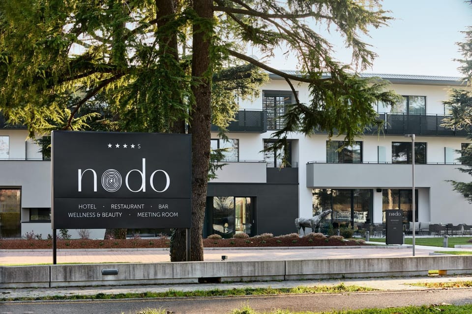 Property building, Property logo or sign