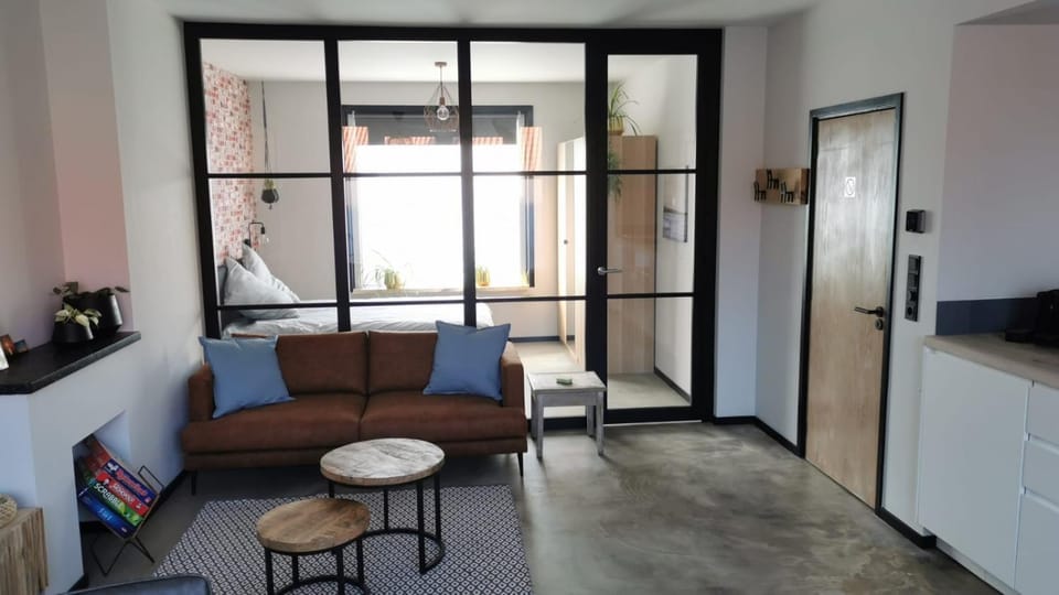 Living room, Bedroom