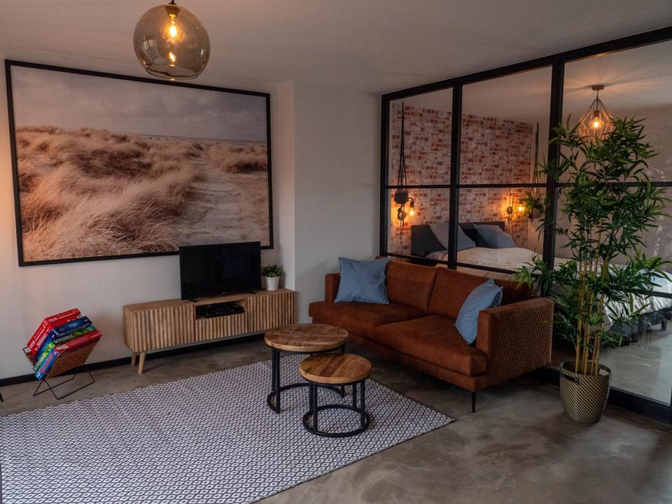 Living room, Seating area, Bedroom