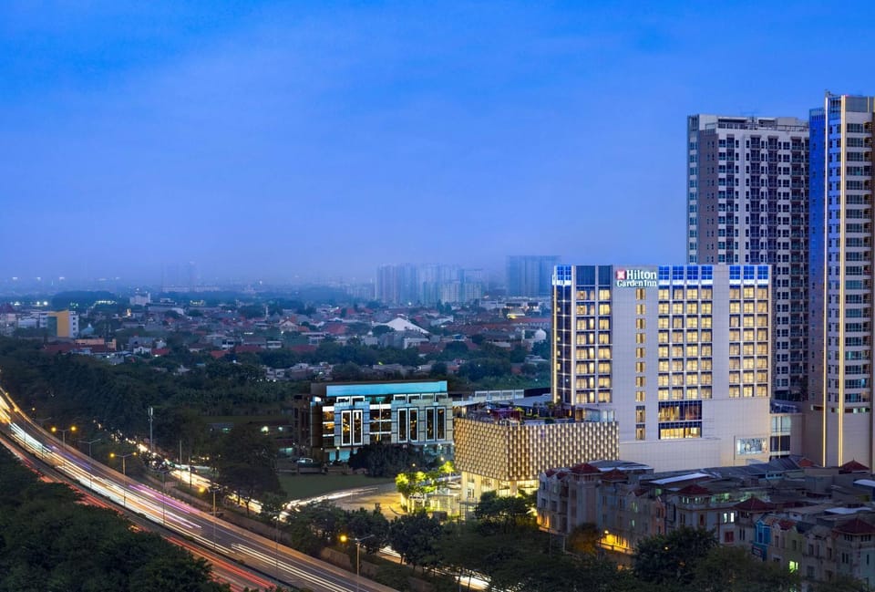 Property building, Night, City view