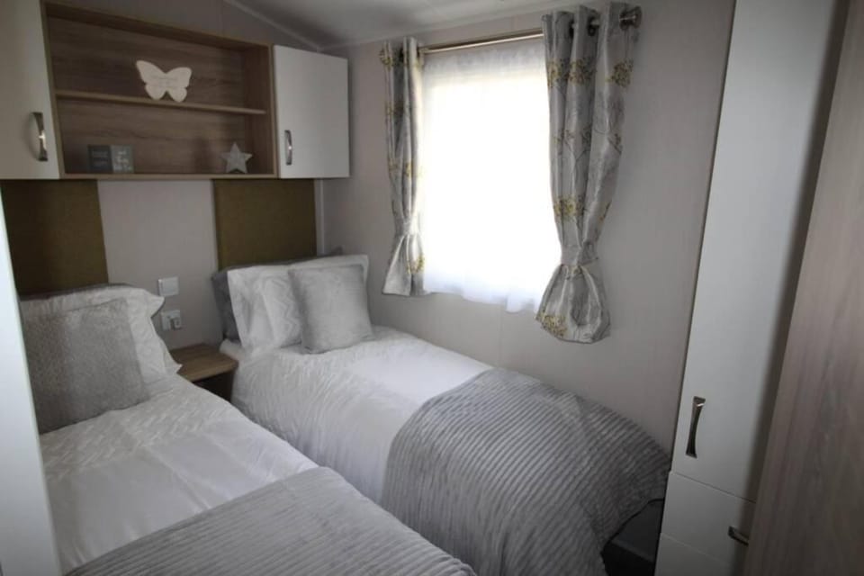 The One - Chalet in the Cairngorms Chalet in Boat of Garten