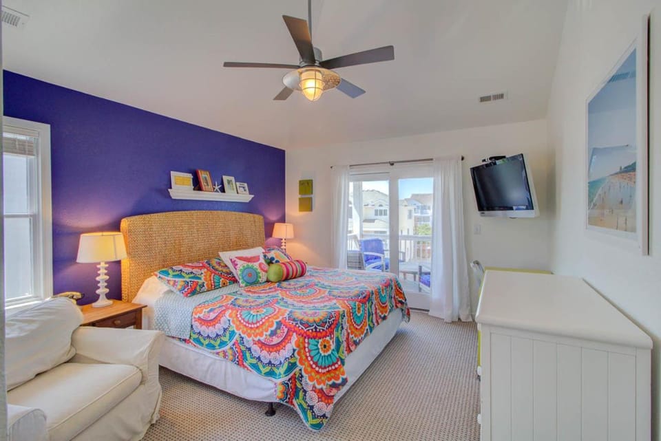 1676 - Good Humor House in Corolla