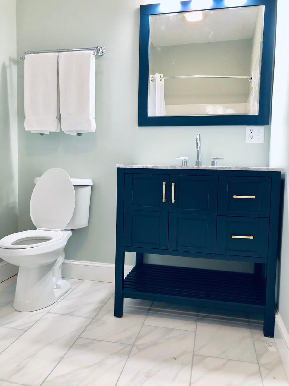Bathroom, Bath