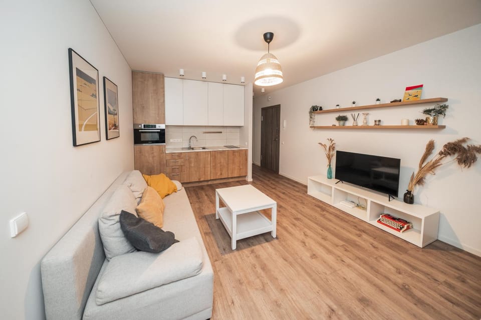 TV and multimedia, Kitchen or kitchenette, Living room, Seating area