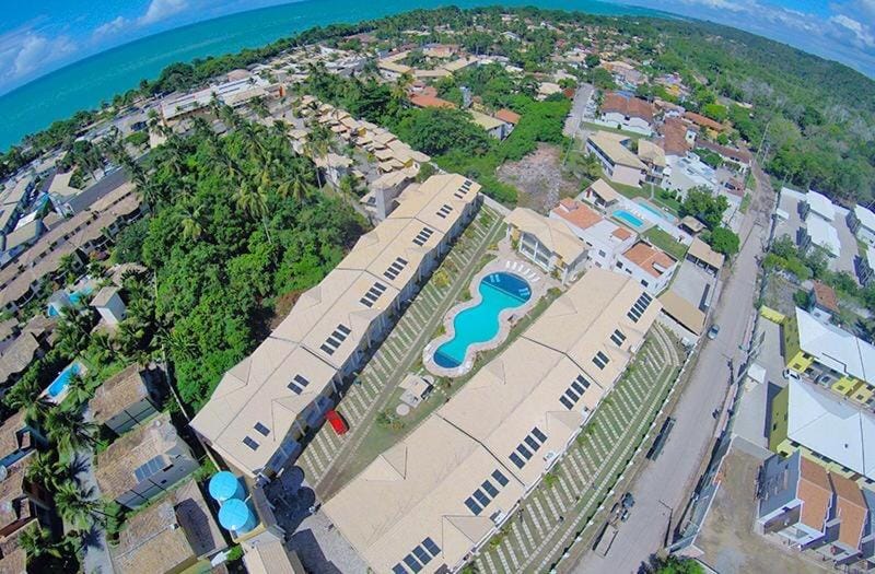 Bird's eye view, Swimming pool