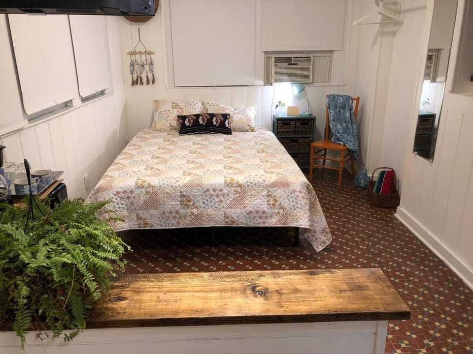 Private Studio with Free Parking Vacation rental in Miami