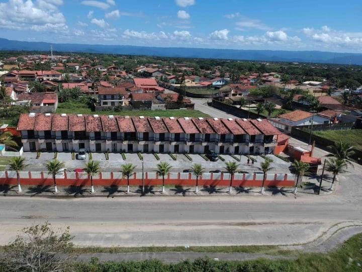 Pé na areia gaivotas com Wi-Fi House in Itanhaém