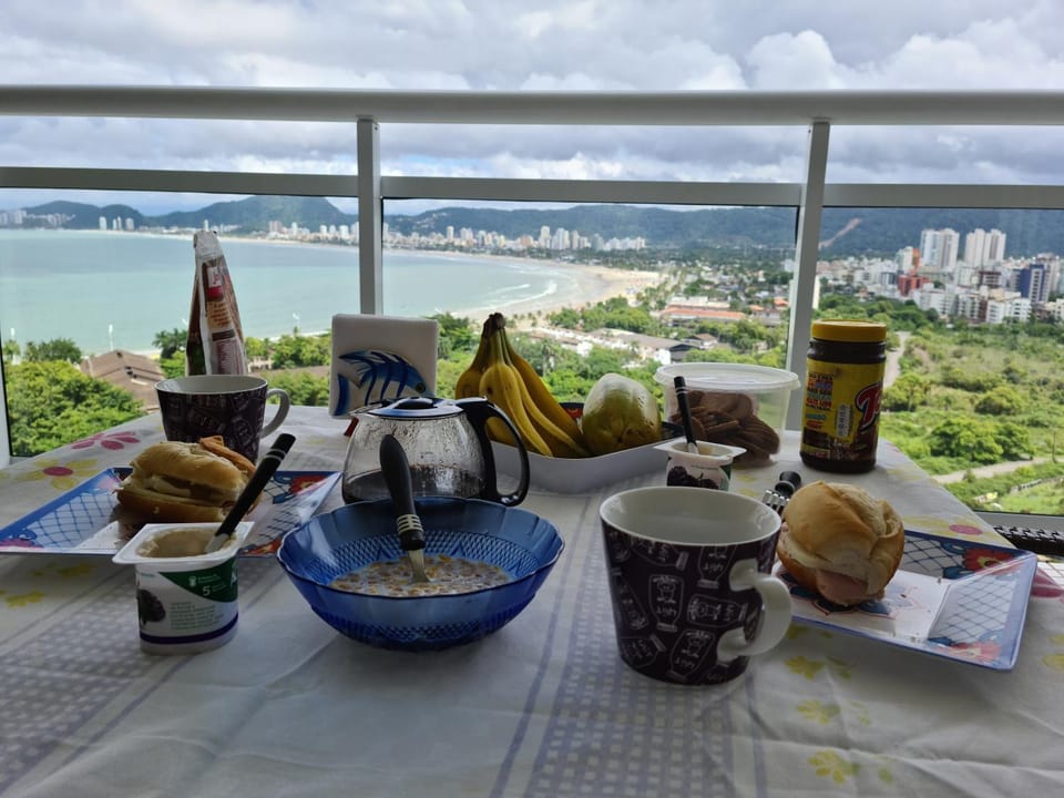 Vista para o mar Apartment in State of São Paulo
