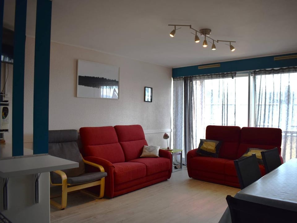 Spacieux 4 pièces rénové au centre de Font-Romeu - FR-1-580-28 Apartment in Bolquère