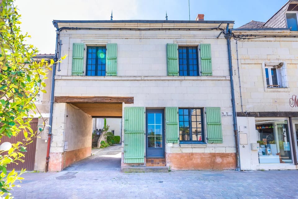 Gîte Monkey cottage House in Pays de la Loire