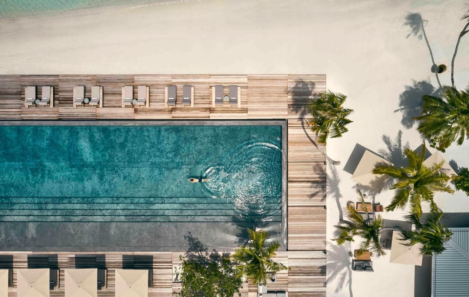 Pool view, Swimming pool