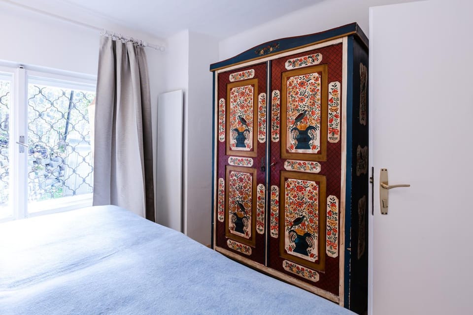 Decorative detail, Bedroom