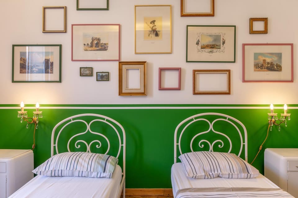 Bed, Decorative detail