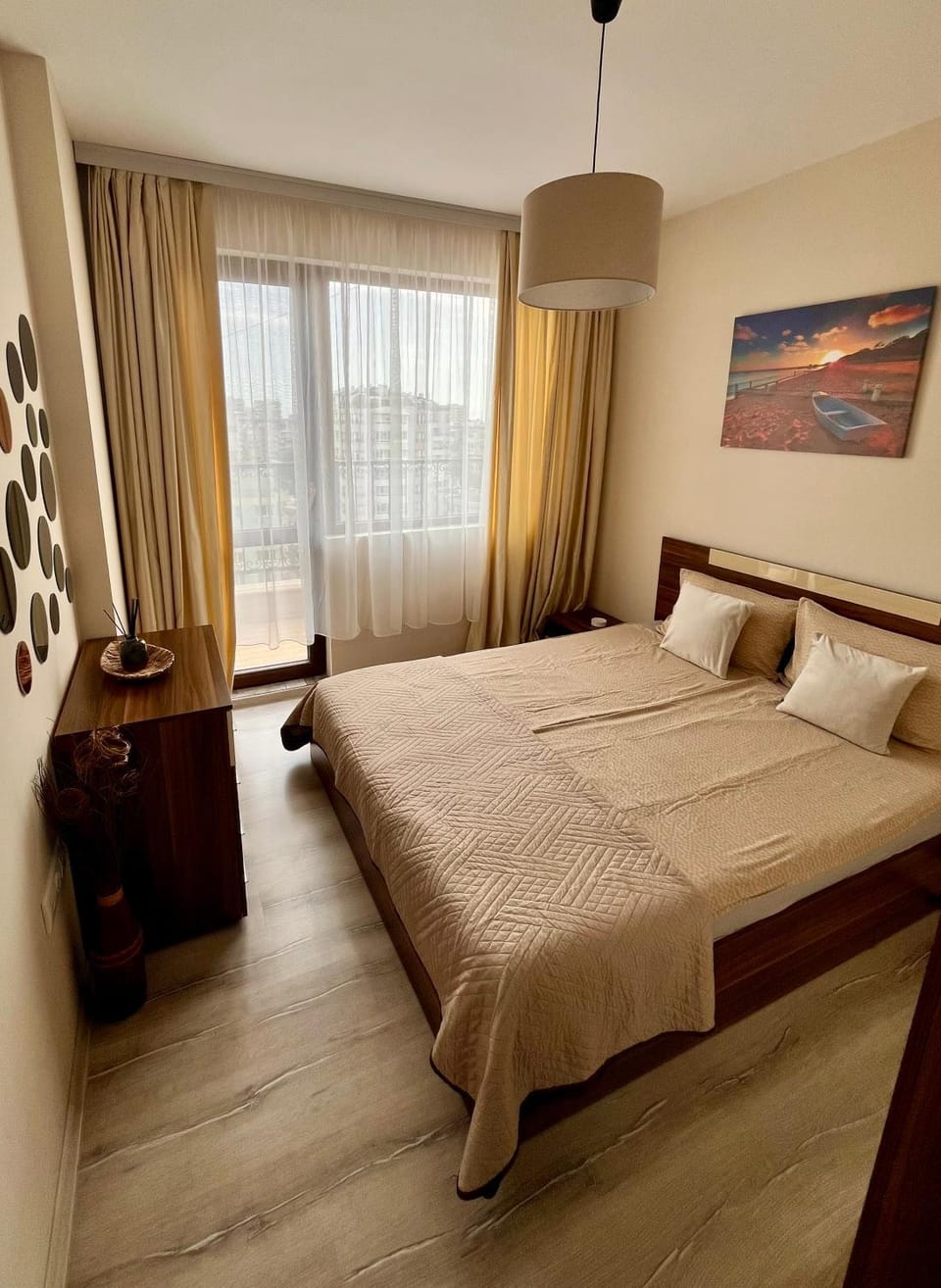 Happy Bears Place Apartment in Varna