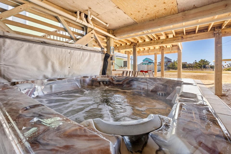 6129 - Lady Jane House in Nags Head