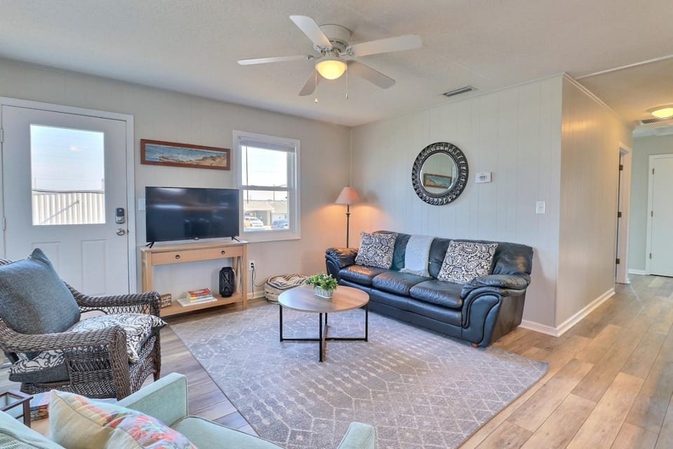 5015 - High Five House in Kill Devil Hills