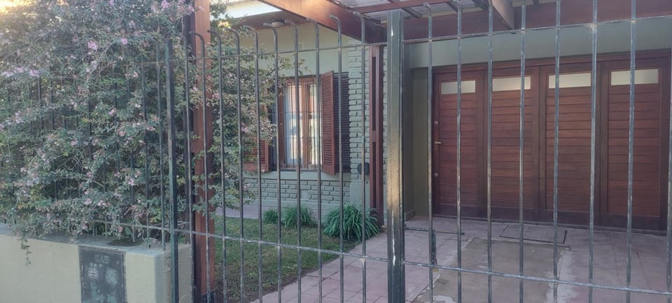 Chalet de vacaciones con tu mascota House in Necochea