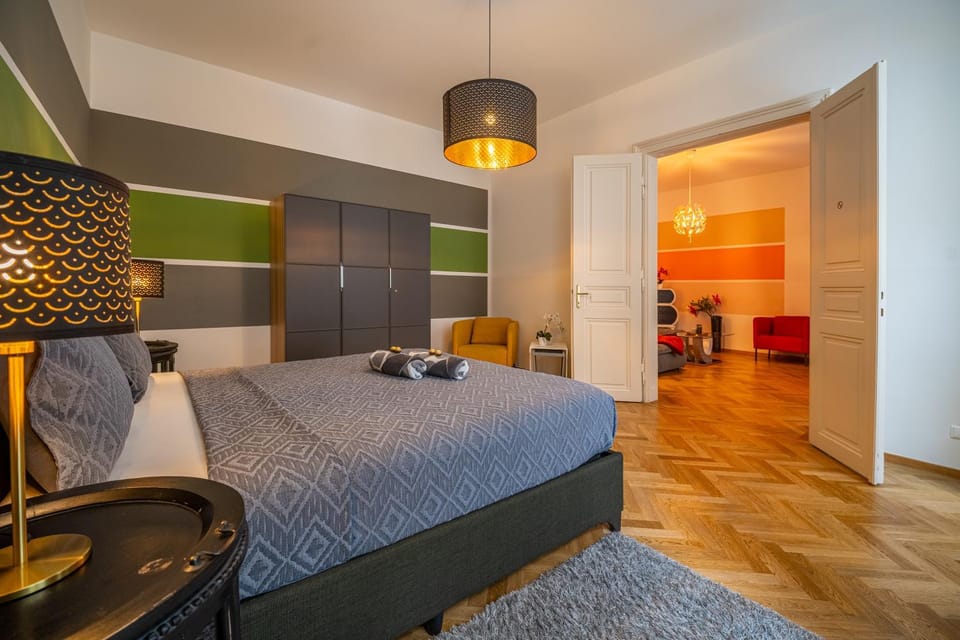 Bed, Photo of the whole room, Bedroom, wardrobe