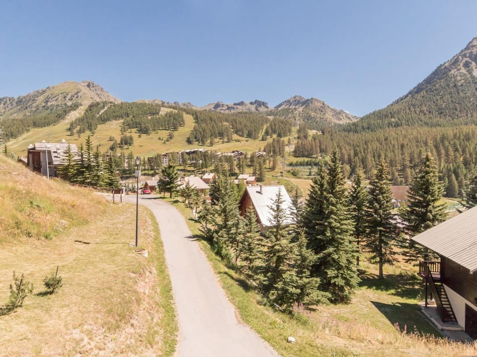 Studio cosy 3 pers Montgenèvre, balcon sud, 20m² - FR-1-330D-117 Apartment in Montgenèvre