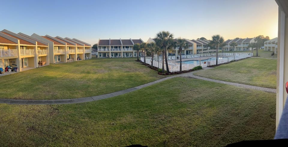 2 C, Three Bedroom Townhome House in Miramar Beach