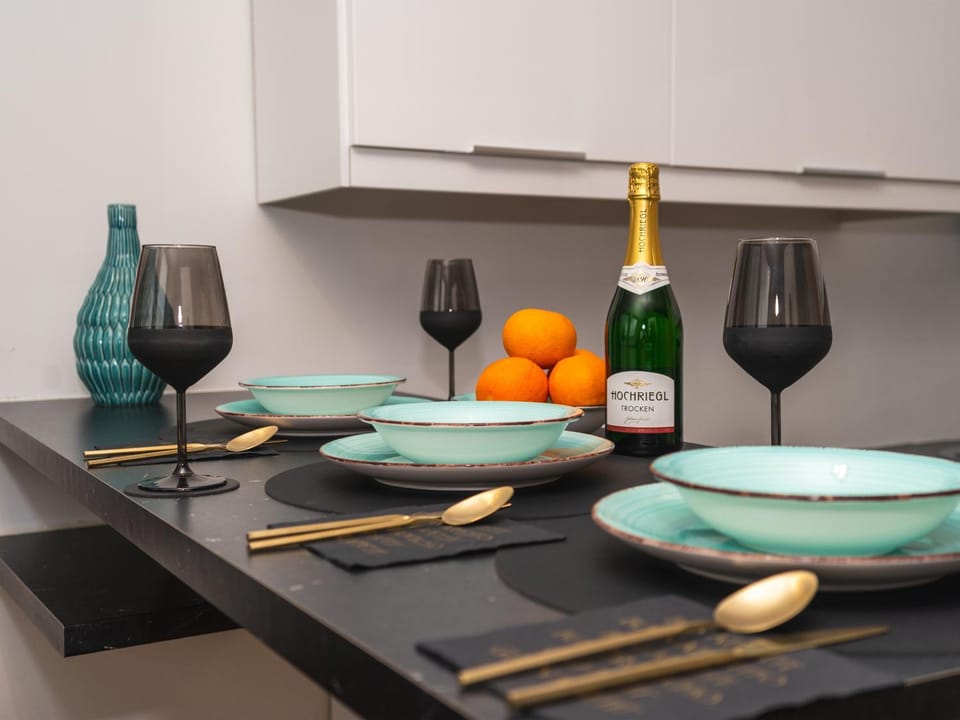 Decorative detail, Dining area