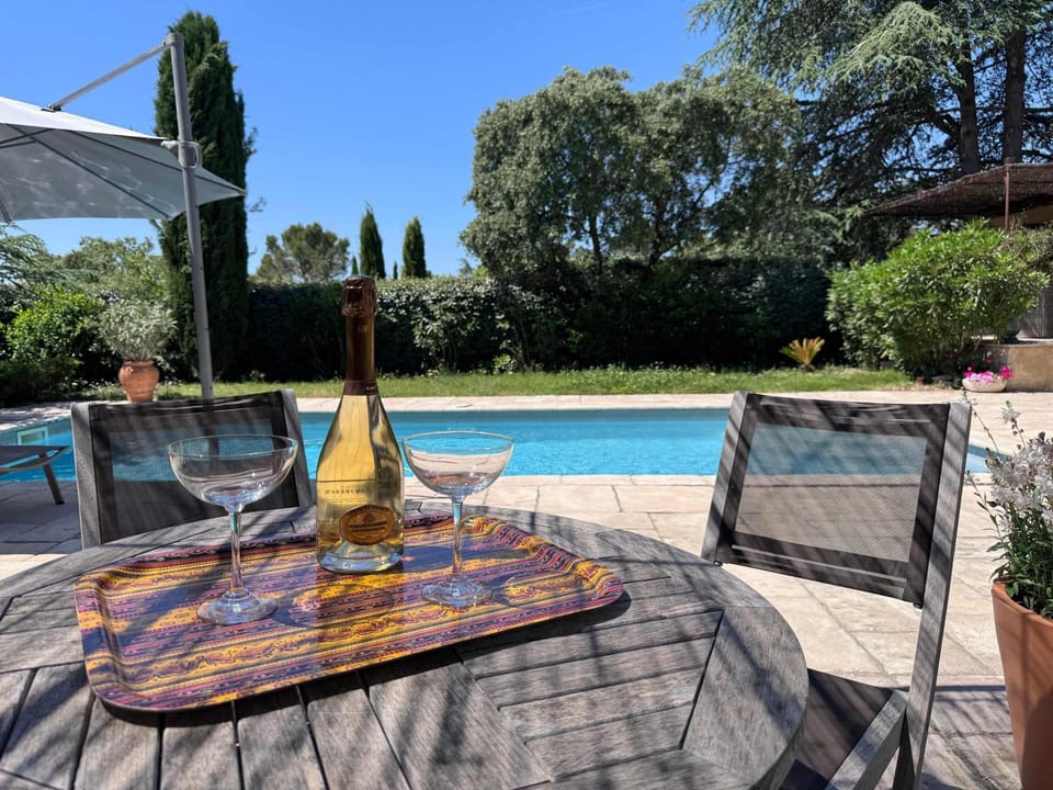 La Chaleureuse - Villa avec piscine privée en Luberon House in Gordes