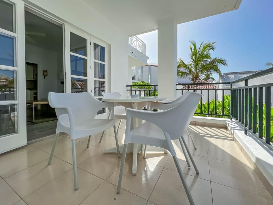 View (from property/room), Balcony/Terrace