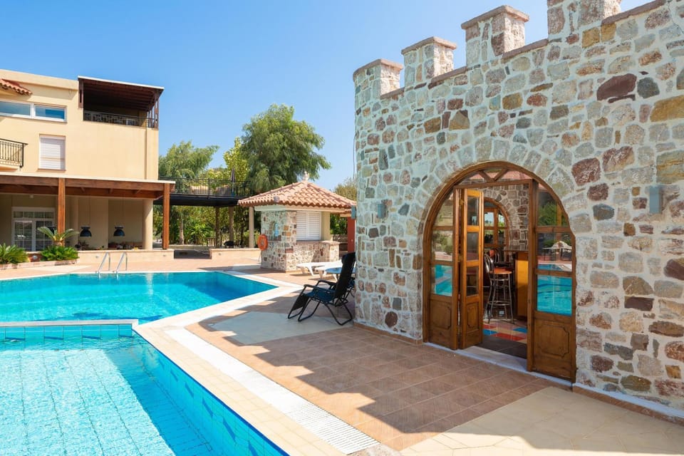 Lounge or bar, Swimming pool