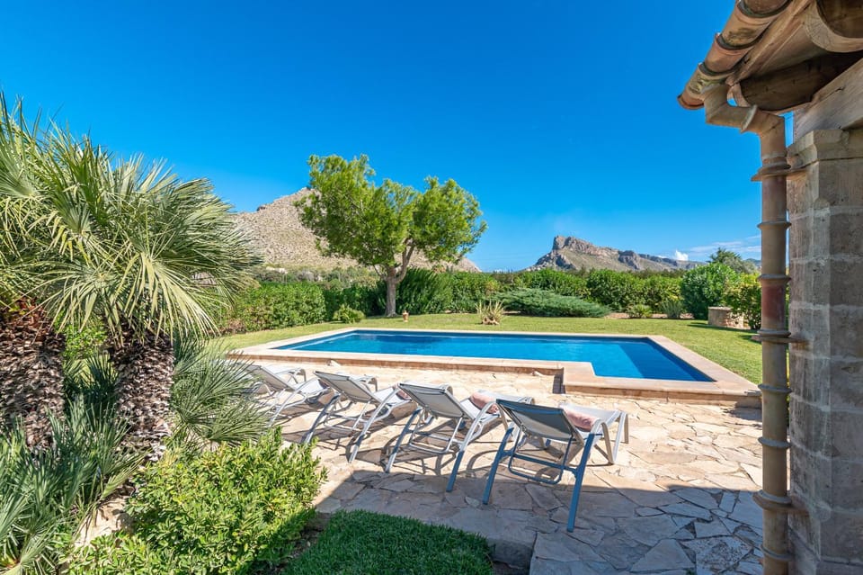 Day, Garden, Mountain view, Pool view, Swimming pool