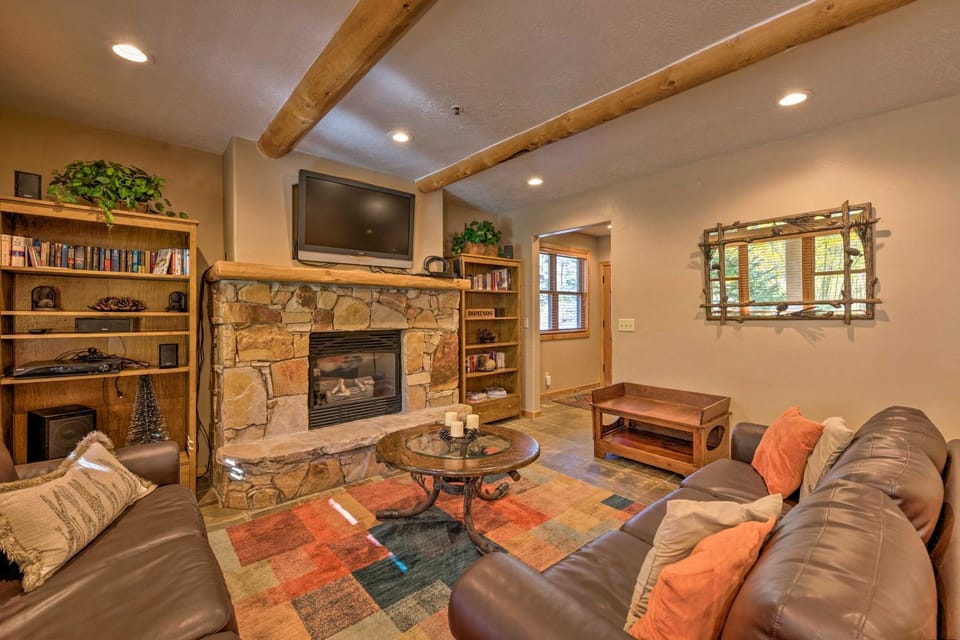 Park City Getaway w/ Hot Tub < 1 Mi to Main Street House in Park City
