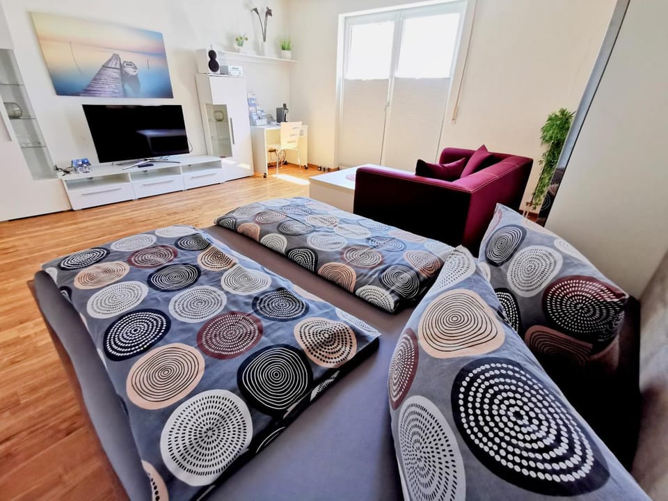 BodenSEE Friedrichshafen City Apartment "LARA" Apartment in Friedrichshafen