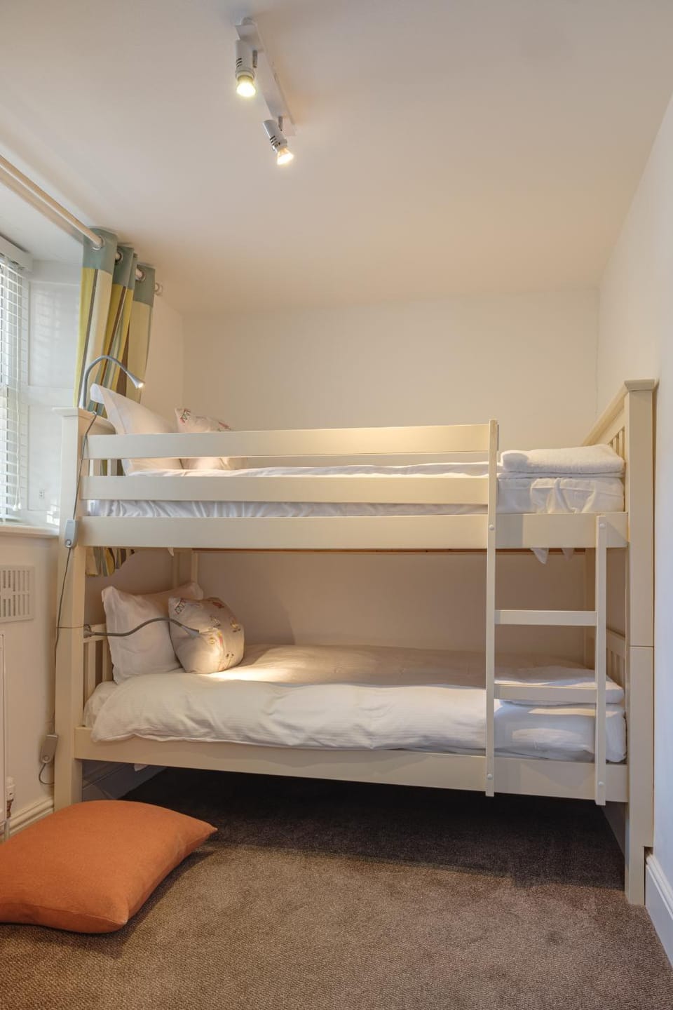 Alexandra Cottage Apartments Apartment in Lyme Regis
