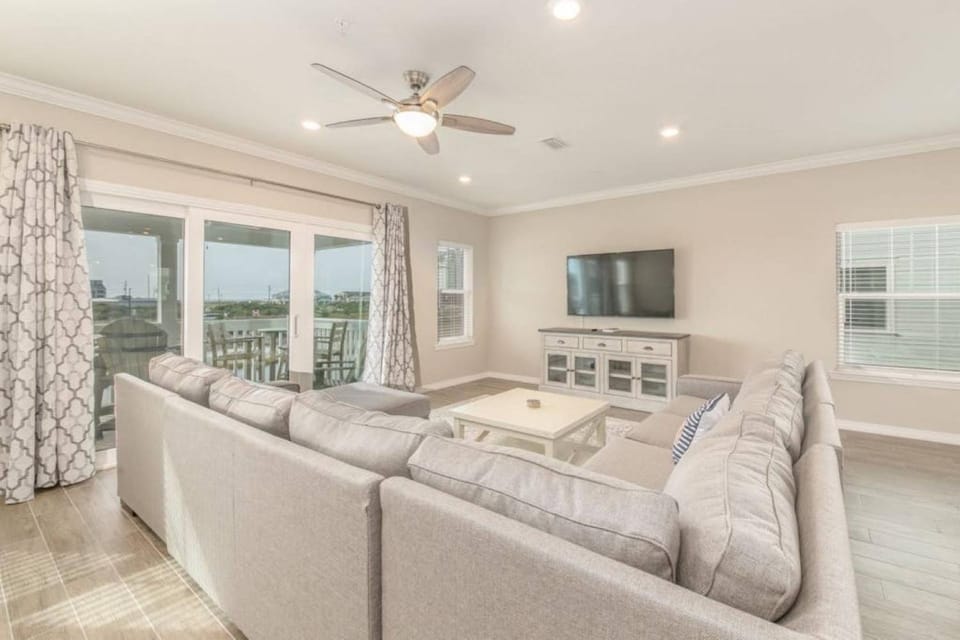 Plane to Sea House in Perdido Key