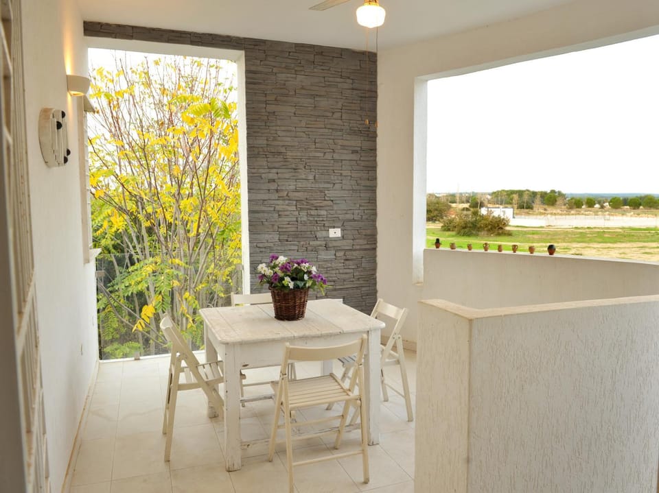 Property building, Balcony/Terrace