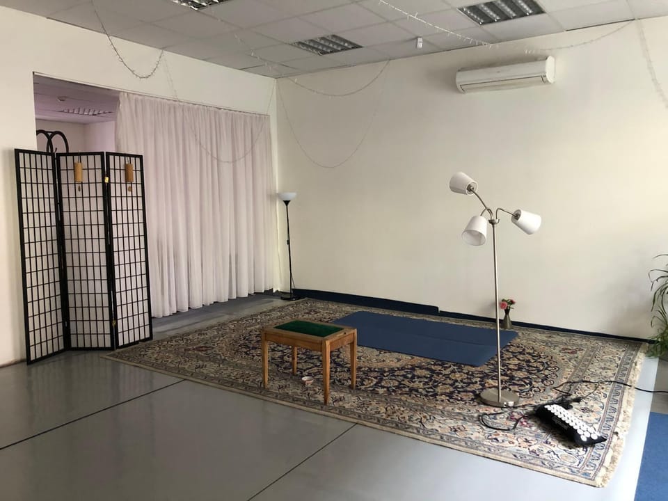 Photo of the whole room