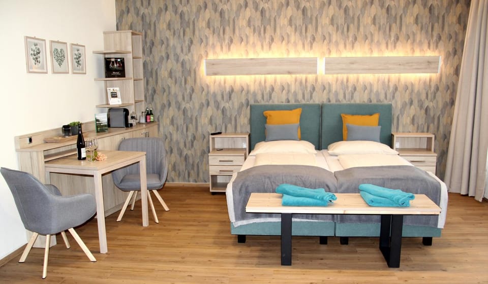 Bed, Photo of the whole room