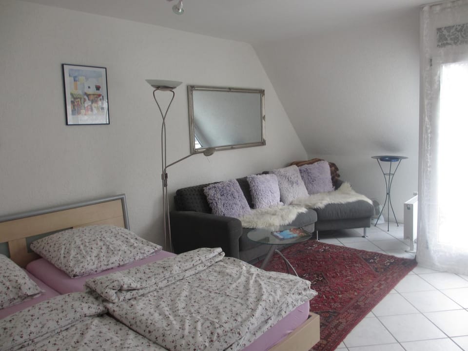 Bed, Living room, Decorative detail, Seating area, Bedroom, bunk bed