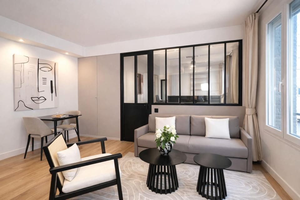 Living room, Seating area