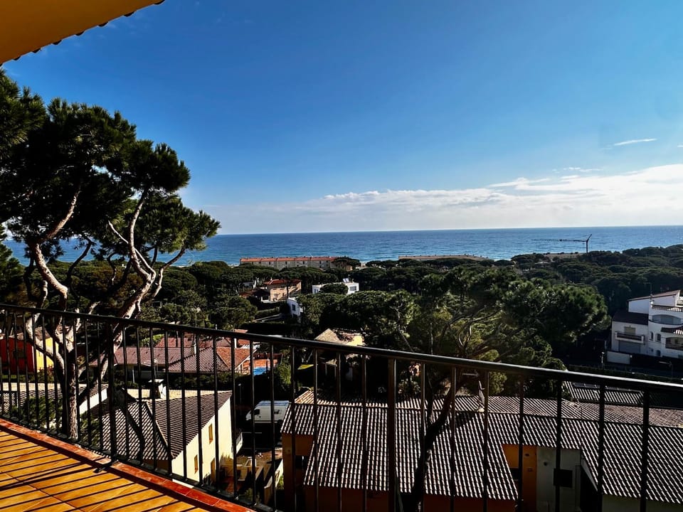 Natural landscape, Balcony/Terrace, Sea view