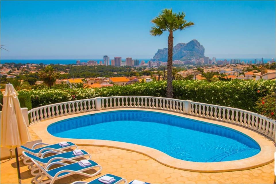 Pool view, Swimming pool