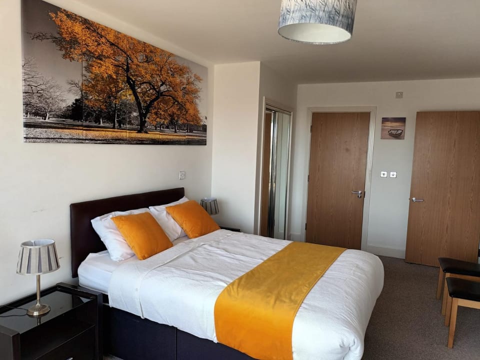 Bed, Bedroom