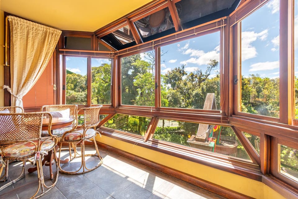 View (from property/room), Balcony/Terrace, Seating area, Garden view