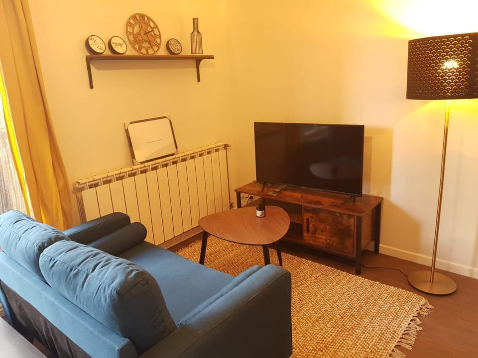 Studio privatif sur Orthez Apartment in French Basque Country
