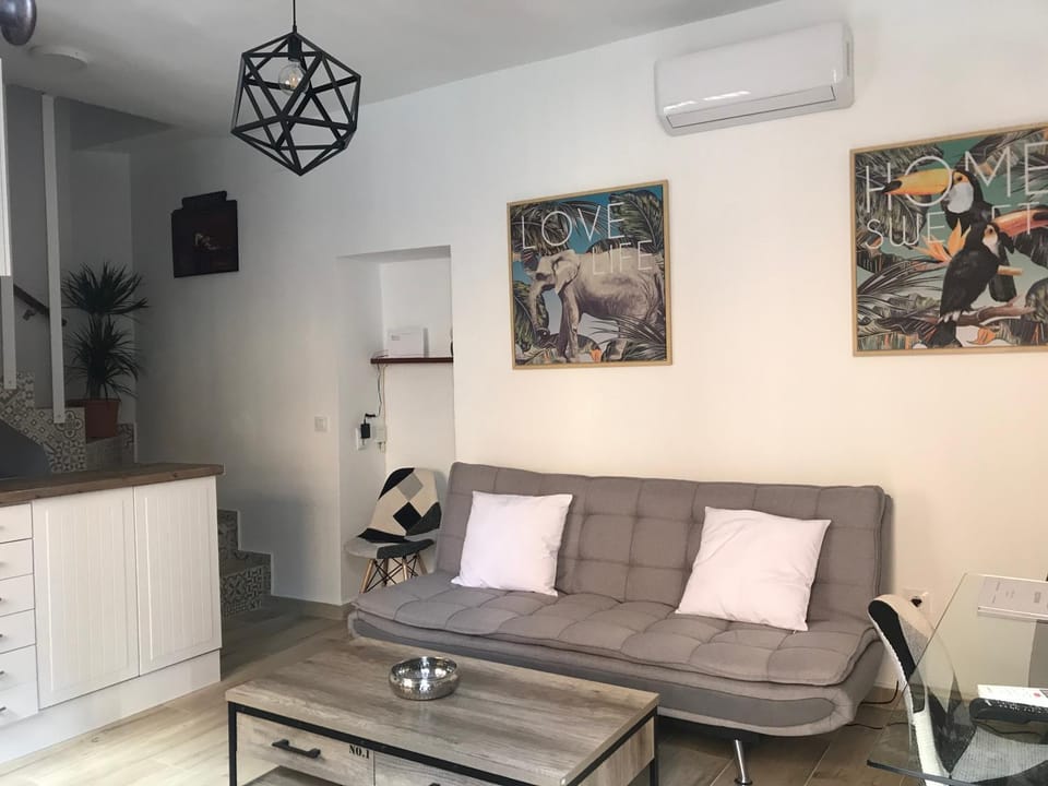 Home SEA&DREAMS OldTown I House in Calp