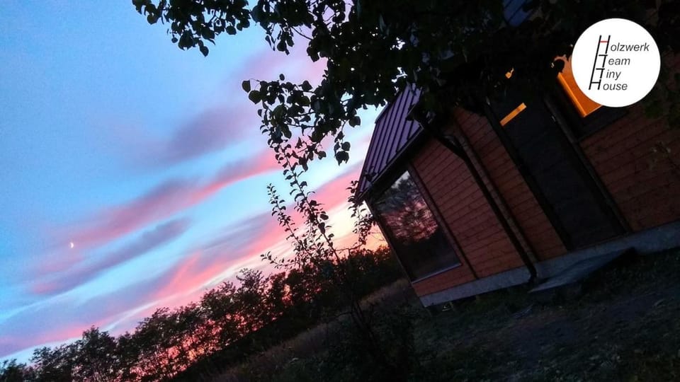 An original Tiny House WiFi, AC, Bikes, HO compatible Apartment in Hungary