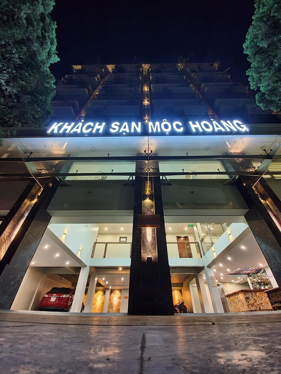 Property building, Facade/entrance, Property logo or sign
