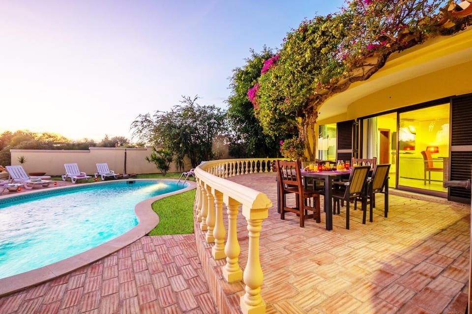 Patio, Swimming pool