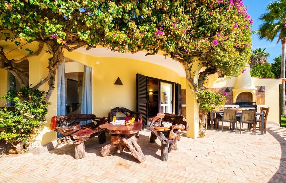 Patio, Balcony/Terrace