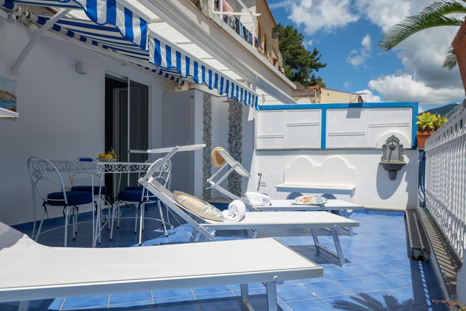 Patio, Day, View (from property/room), Balcony/Terrace, Seating area, sunbed